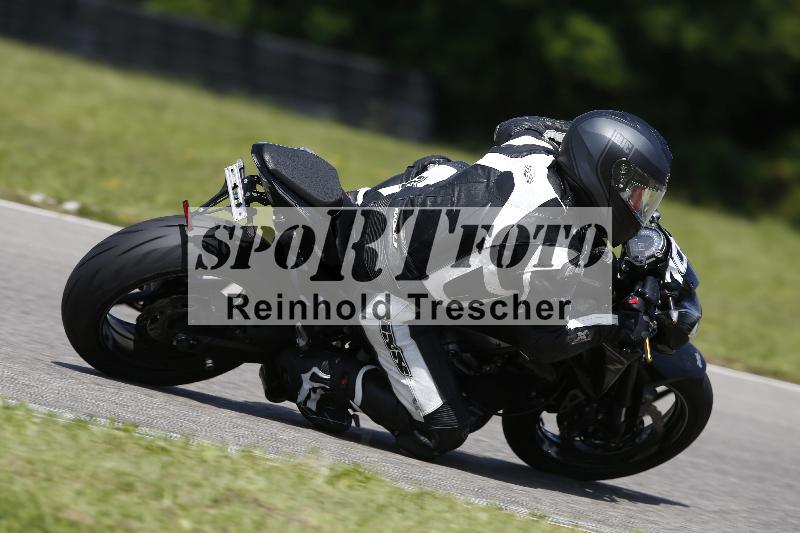 /Archiv-2024/29 12.06.2024 MOTO.CH Track Day ADR/Gruppe blau/101